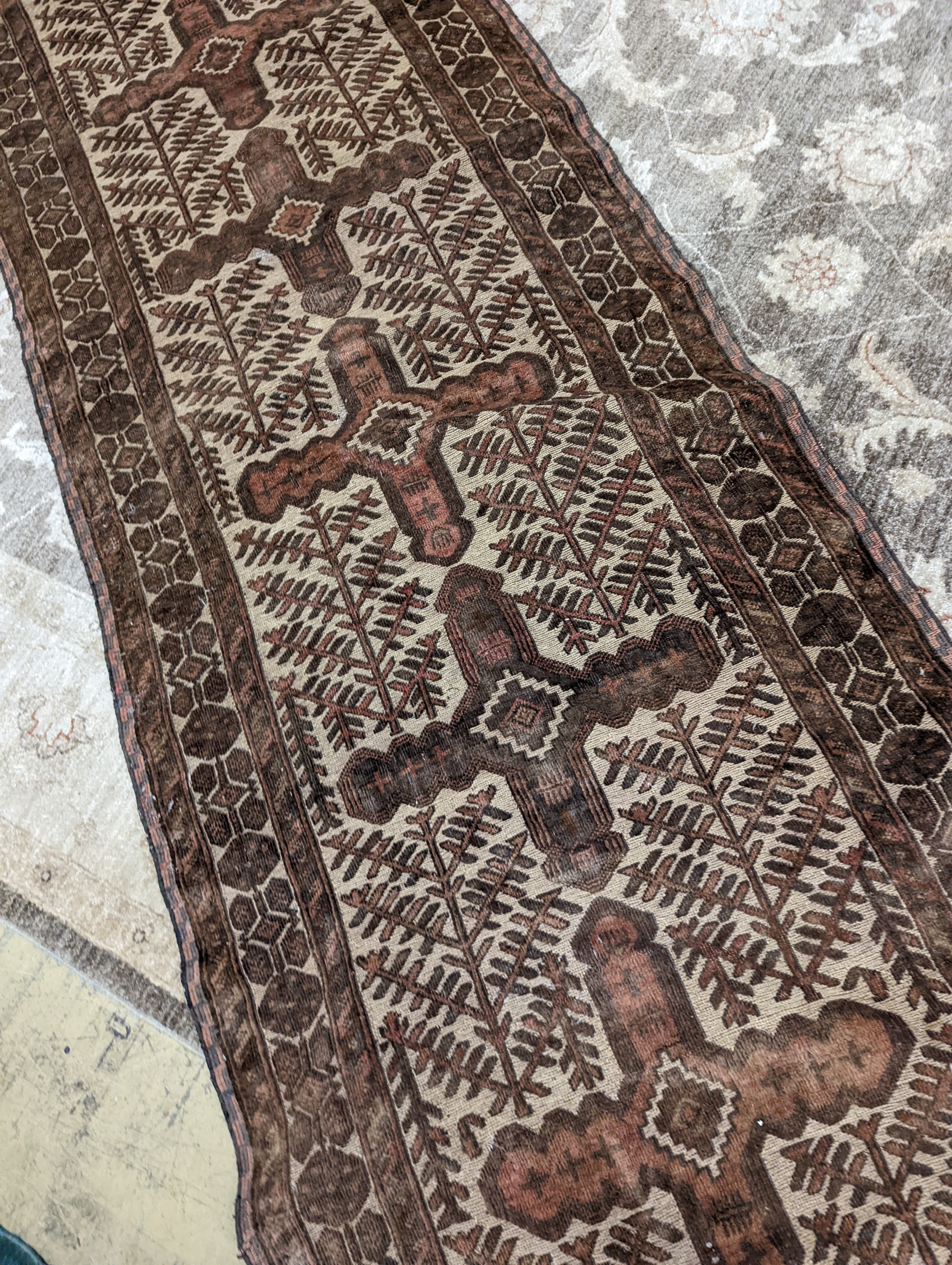 A Turkish Kelim carpet, 370 x 94cm